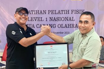 OKU Timur mendapat penghargaan bidang pendidikan