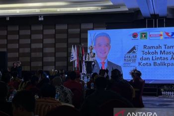 Ganjar sebut membangun Indonesia dengan meninggalkan budaya salah besar