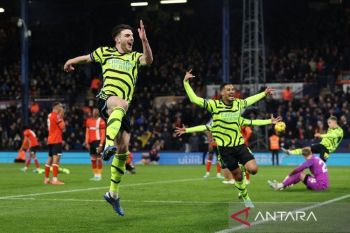 Pertandingan drama tujuh gol warnai kemenangan Arsenal atas Luton Town