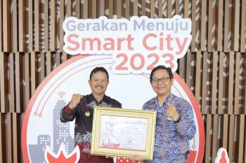 Kota Madiun meraih penghargaan Kota Cerdas dimensi Smart Living-Environment