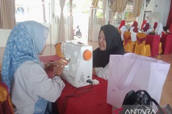 Disperindag Sultra gelar pelatihan menjahit di Baubau
