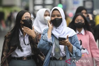 Govt issues warning as Asian COVID-19 cases surge