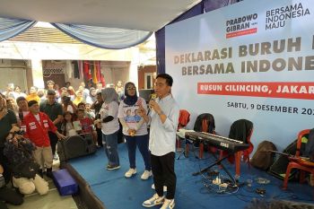 Gibran Rakabuming Raka janji dorong sertifikasi profesi di hadapan buruh pelabuhan
