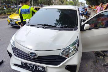Pengemudi tabrak petugas kebersihan di Pekanbaru, sopirnya justru tewas