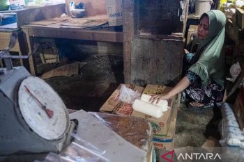 Harga gula pasir di Kendari naik Rp20 ribu per kg