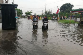 Pipa gas hambat pengerukan sungai di Semarang