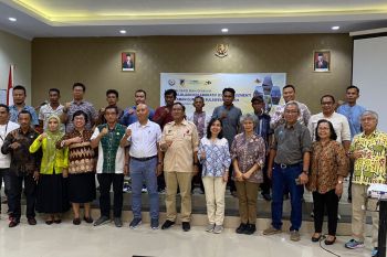 DKP Sulteng-SPFP bahas pengelolaan kolaboratif perikanan gurita