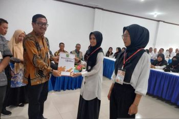 Pemkab Natuna minta ASN adaptasi dengan perkembangan zaman