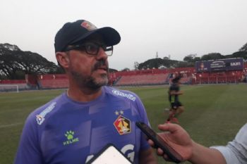 Pelatih Persik Rospide berikan latihan secara spesifik hadapi Bali United