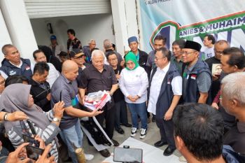 Relawan Anies-Muhaimin mendirikan Posko TPS Gerakan Rakyat