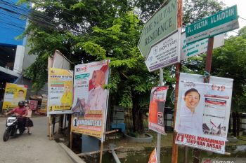 Bawaslu Makassar tunggu petunjuk untuk tertibkan APK melanggar