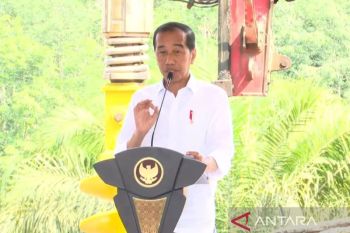 Presiden Jokowi meresmikan pembangunan Polres Khusus IKN berbiaya Rp160 miliar