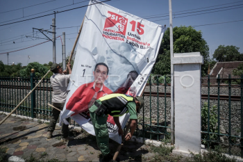 Penertiban APK melanggar aturan Pemilu