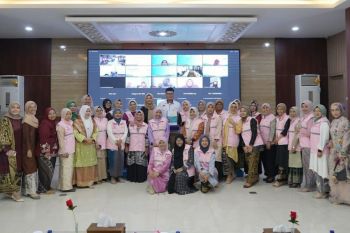 Hari Ibu, srikandi PLN kampanye terapkan gaya hidup sehat
