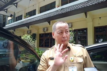 Nelayan Mataram terdampak abrasi segera tempati huntara