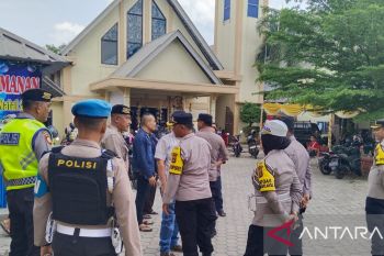 Polres OKU sterilisasi gereja jelang perayaan Natal 2023