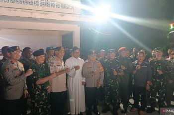 Forkopimda Sumbar tinjau pelaksanaan Misa Natal di Padang