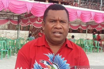 Pendeta Jhon: Makna Natal saling mengasihi sesama manusia