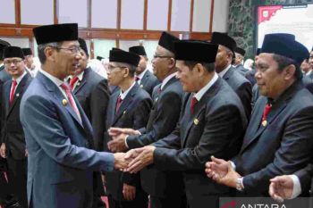 Pejabat Pemprov DKI harus paham etika penggunaan media sosial