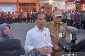 Presiden Jokowi: kondisi cuaca pengaruhi harga cabai