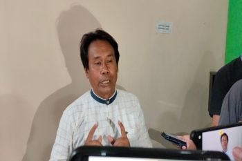 Dispar Kulon Progo gelar pesta kembang api di Pantai Trisik