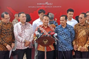 Government to build special economic zone for wood industry