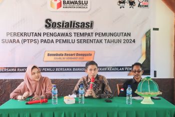 Bawaslu Donggala minta pengawas TPS bekerja secara profesional