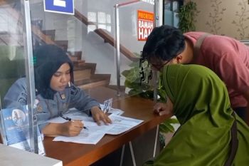 Hindari penumpukan, calon haji mulai datangi Imigrasi Madiun