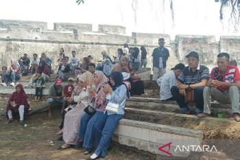 Sejumlah objek wisata di Bengkulu ramai dikunjungi wisatawan