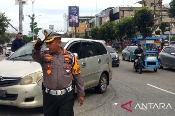 Arus lalulintas di Pekanbaru padat di hari pertama 2024