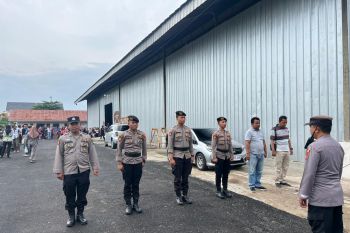 Pengamanan gudang logistik KPU Bandarlampung diperketat