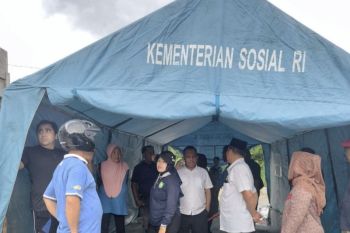 Pemkot Pekanbaru dirikan 4 tenda pengungsian untuk korban banjir