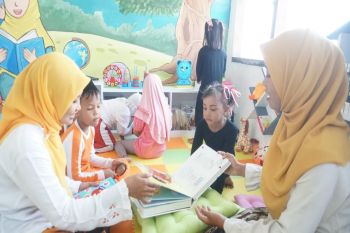 Pemkot  Pekalongan giatkan gerakan baca buku anak usia dini