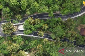 Perbaikan jalan kembangkan wisata pansela Jateng