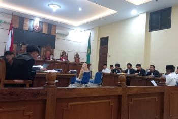 Tiga saksi ahli hadir dalam perkara mantan Kadis PMD Lampung Utara