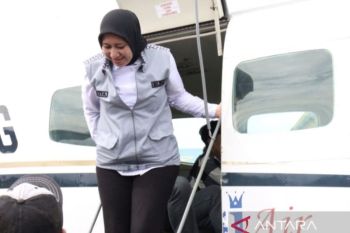 Pesawat Susi Air terbang perdana di Bandara Japura Rengat