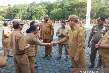 Pemprov Papua ingatkan pengusaha bayar upah sesuai ketetapan UMR