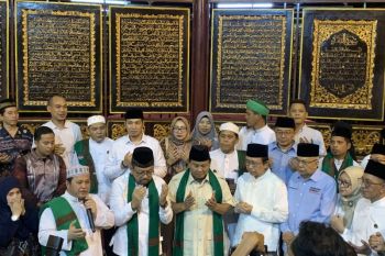 Prabowo kunjungi Al Quran Al-Akbar  di Palembang