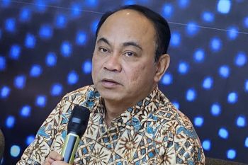 Vote wisely on Feb 14, says Communication Minister