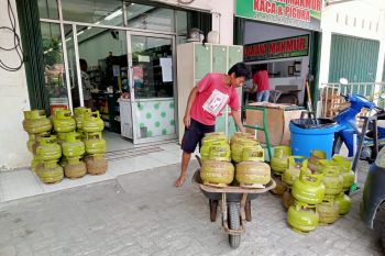 Per 1 Januari, beli elpiji 3 kilogram di Mataram gunakan KTP
