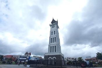 Pemkot Bukittinggi ungkap raihan ivestasi Rp 932 miliar selama 2023