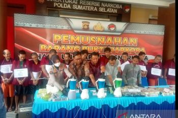 Polisi musnahkan 36,8 kg sabu-sabu di Palembang