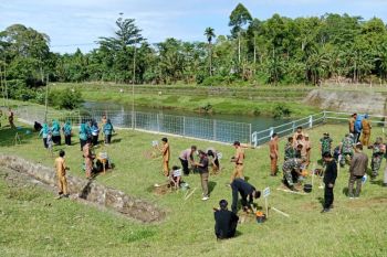 Polisi-TNI di Lampung tanam 1.000 pohon guna lestarikan lingkungan