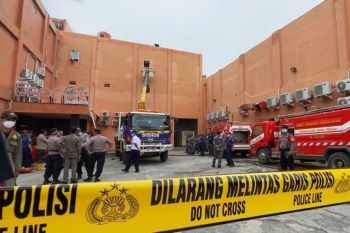 Kebakaran tempat karaoke tewaskan enam orang di Tegal