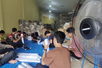Surat suara Pemilu 2024 di KPU Bandarlampung masih kurang
