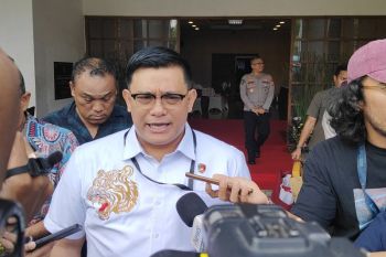Polisi: Tersangka pemeran film porno belum perlu ditahan