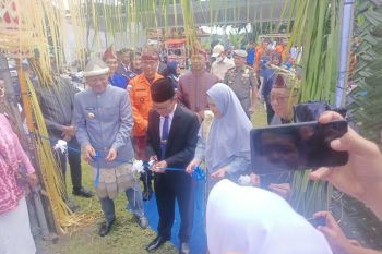 Sekda Sumsel buka bazar UMKM  di OKU Timur