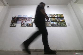 Pameran fotografi program Merdeka Belajar Kampus Merdeka