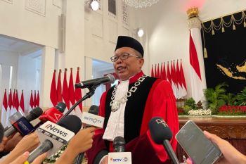 Arsul Sani mundur dari jabatannya di DPR dan MPR sebelum dilantik sebagai hakim MK
