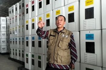 KPU Kota Depok tambah waktu proses sortir-pelipatan surat suara